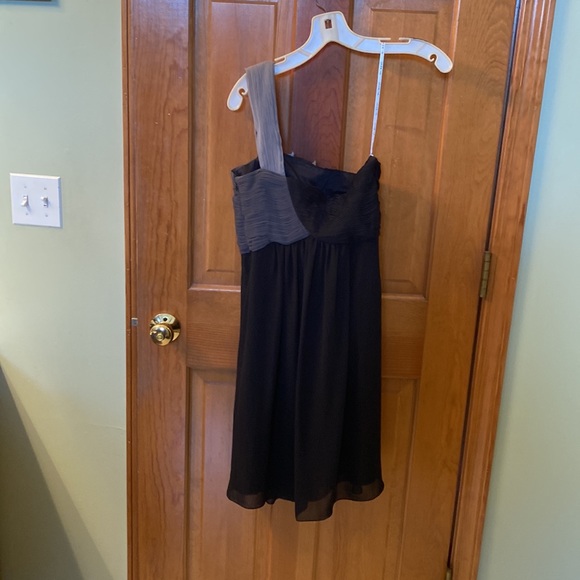 Sue Wong Size 2 black with grey flowers . Great wedding/night out - Picture 5 of 7